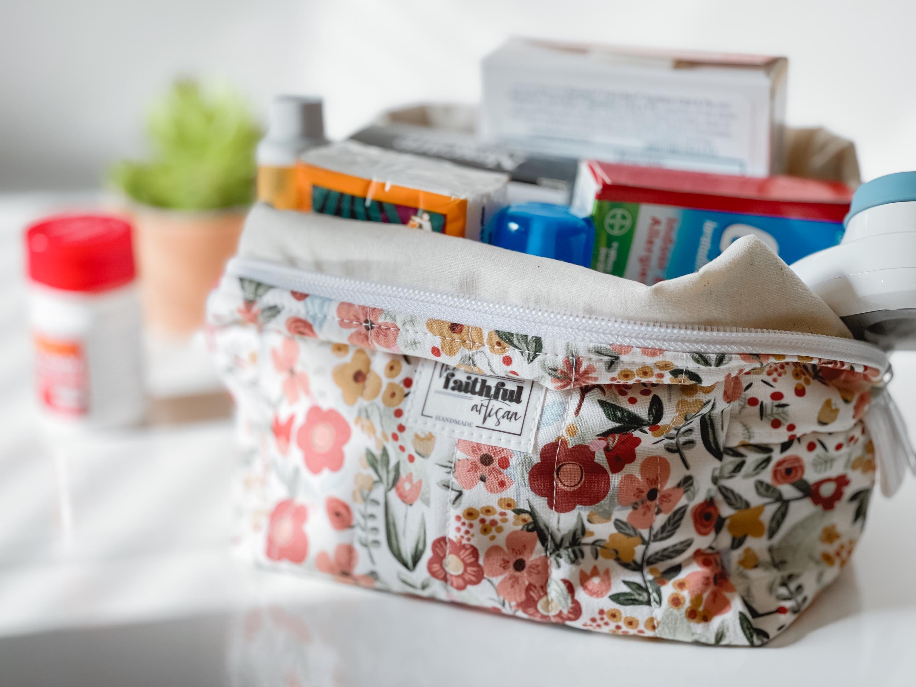 Quilted Essentials Pouch Assorted Fabric Designs - Medium