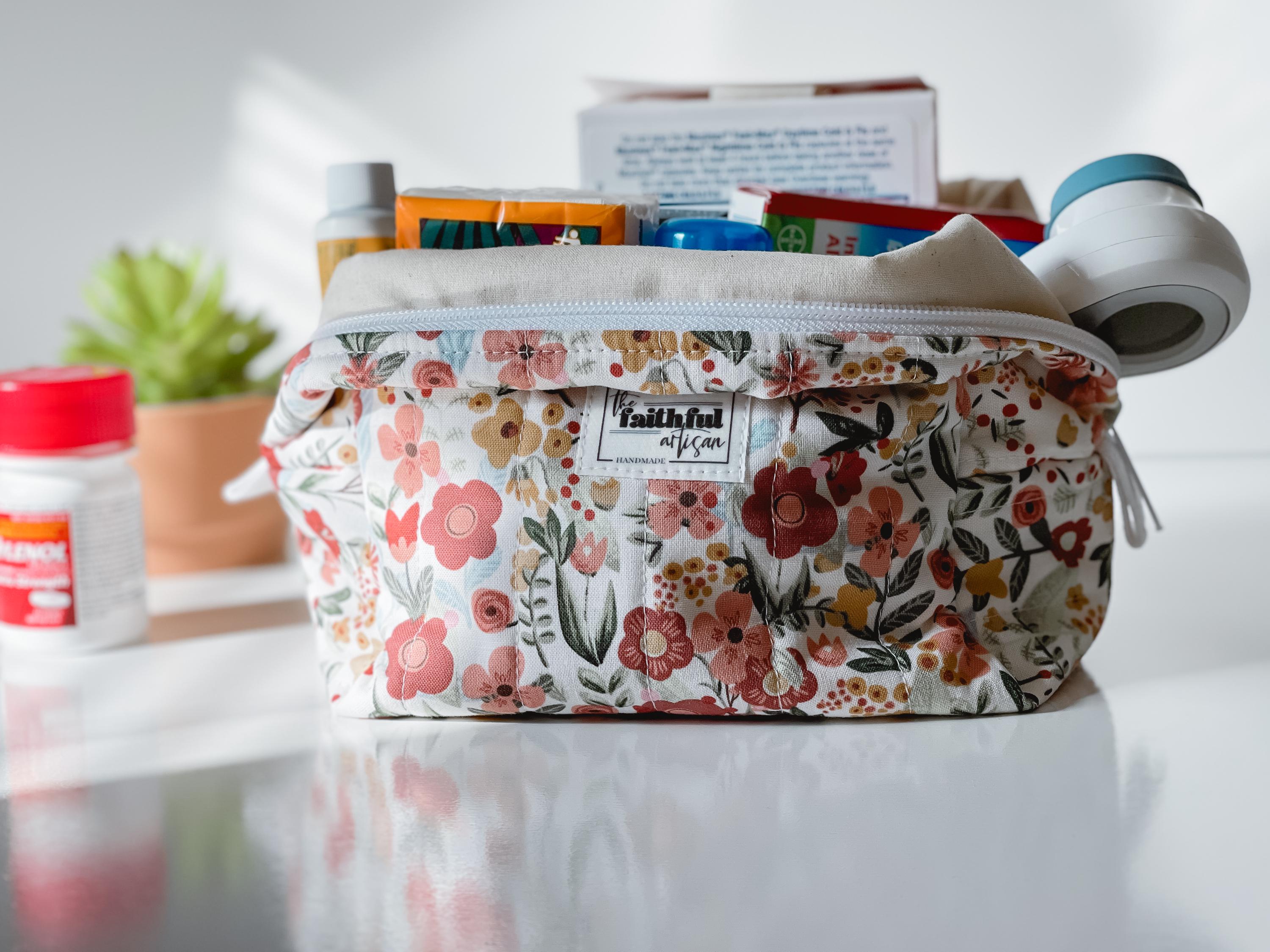 Quilted Essentials Pouch Assorted Fabric Designs - Medium