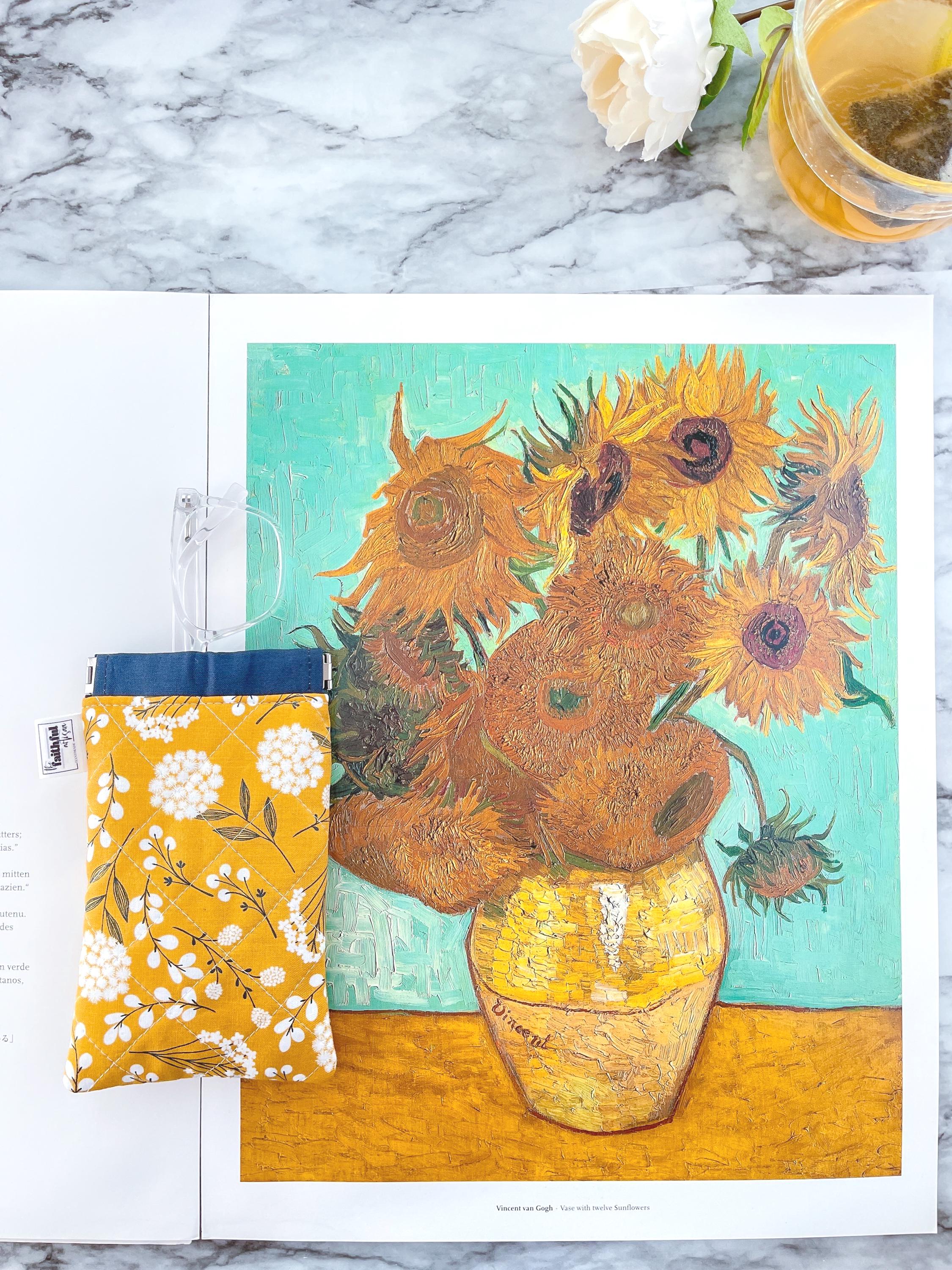 The Heritage Eyewear Case