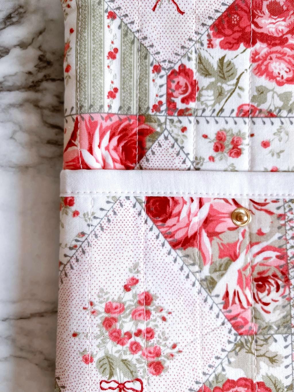 The Arden Quilted Book & E-Reader Sleeve